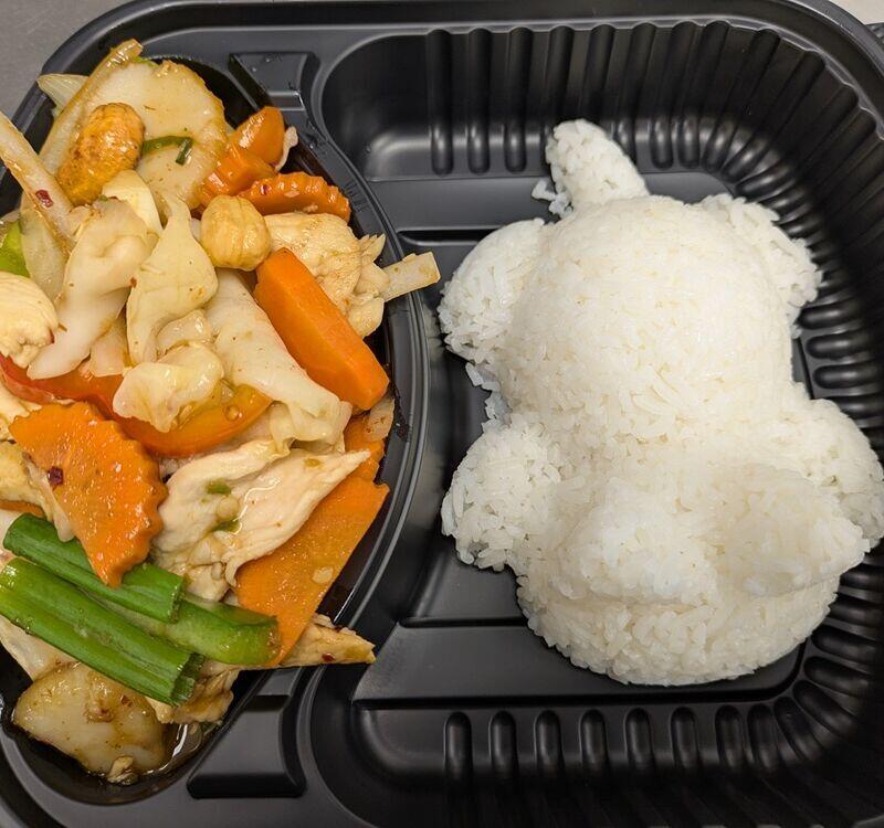 *M4* Cashew Chicken